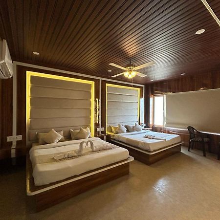 Hotel Dev Ganga Rishīkesh Εξωτερικό φωτογραφία