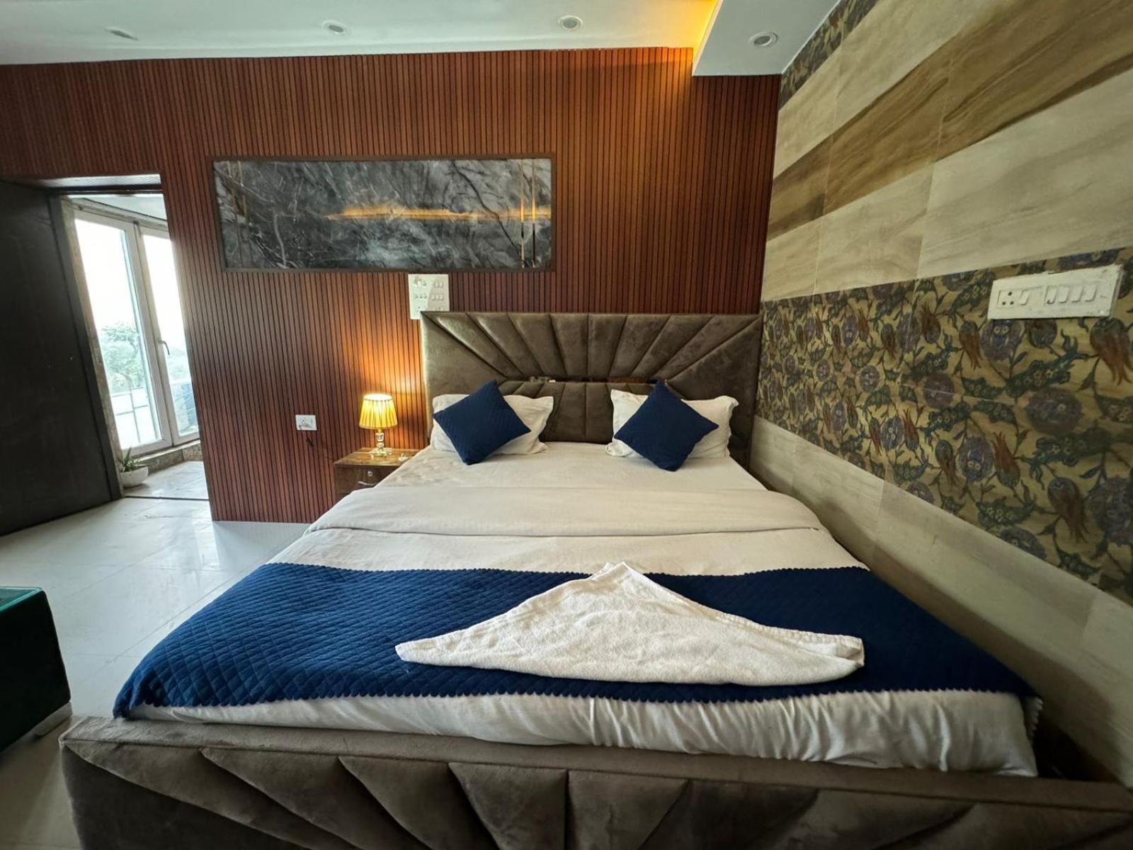 Hotel Dev Ganga Rishīkesh Εξωτερικό φωτογραφία