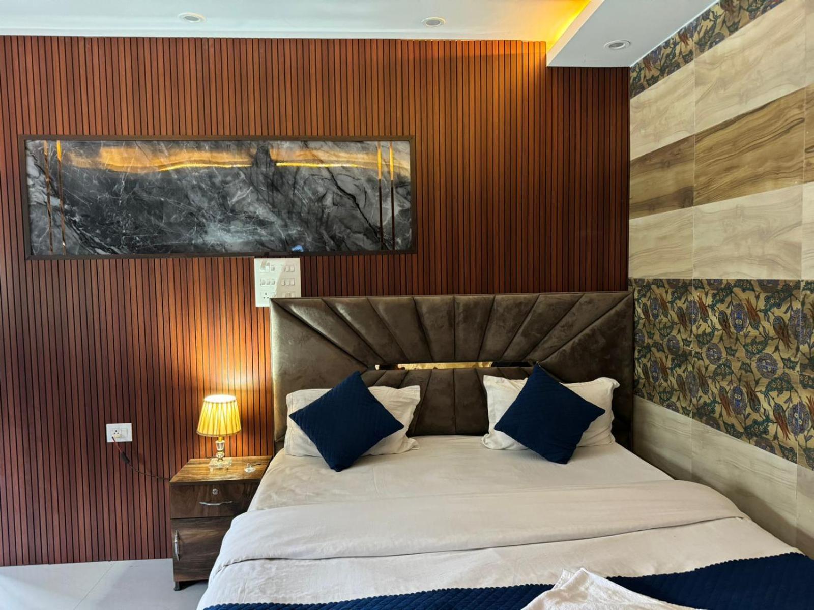Hotel Dev Ganga Rishīkesh Εξωτερικό φωτογραφία