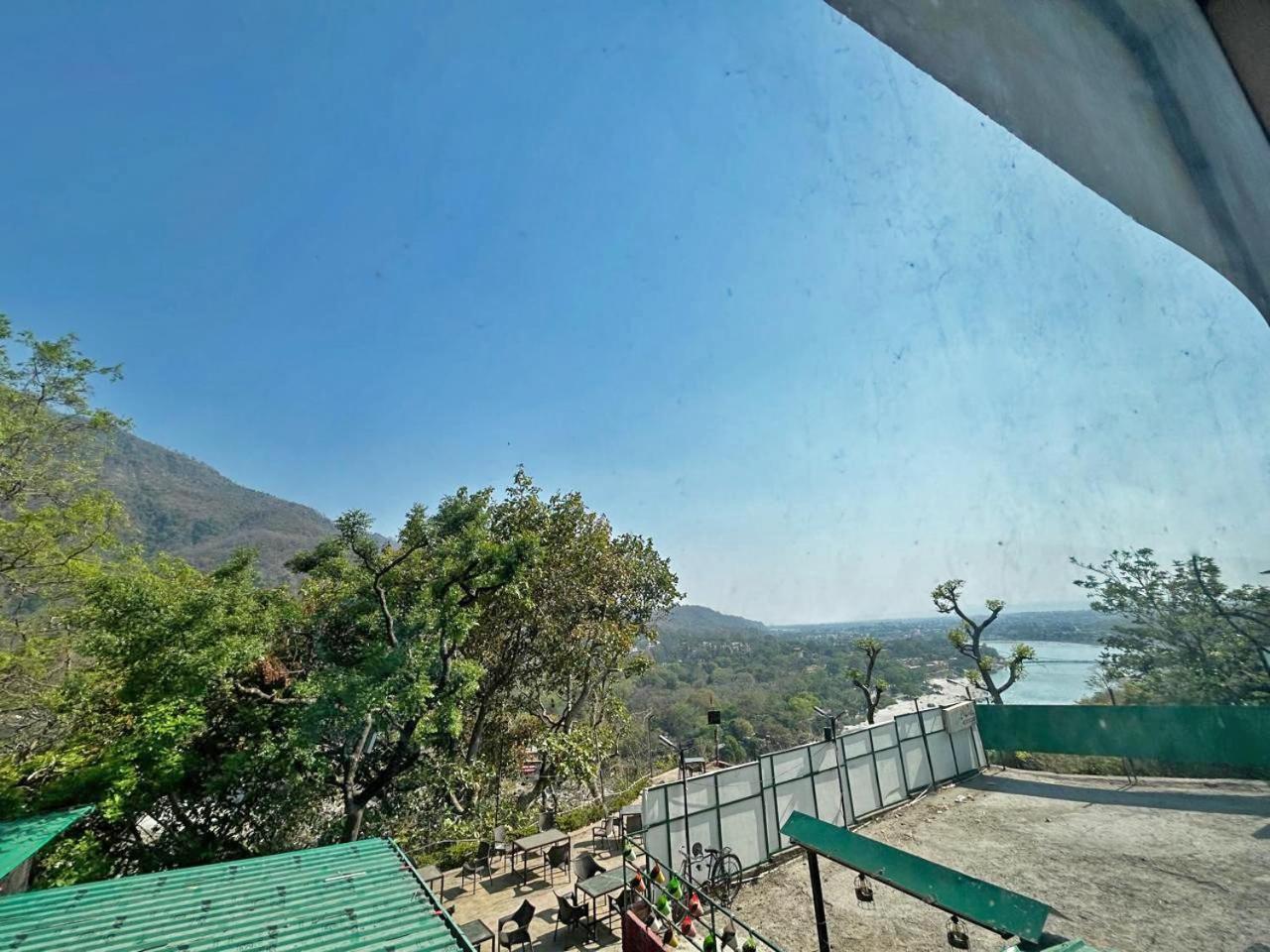 Hotel Dev Ganga Rishīkesh Εξωτερικό φωτογραφία